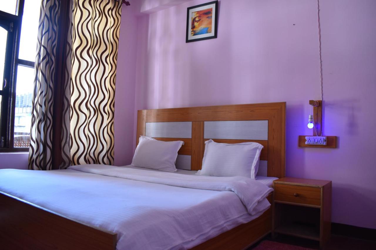 Hostel Who Needs Map Mcleodganj McLeod Ganj Bagian luar foto