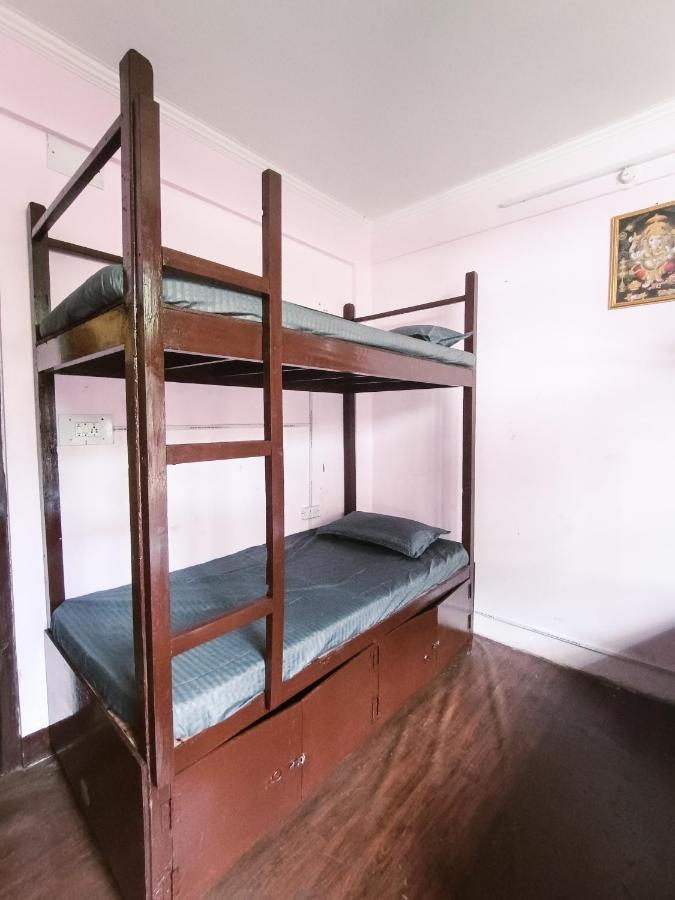 Hostel Who Needs Map Mcleodganj McLeod Ganj Bagian luar foto